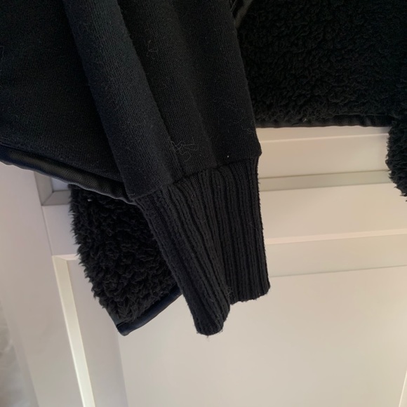 Abercrombie and Fitch cardigan - Picture 4 of 8